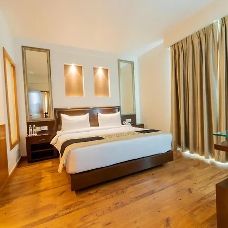 Ramada By Wyndham Jaipur Hotel Exterior photo