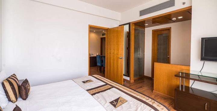 Ramada By Wyndham होटल 4*